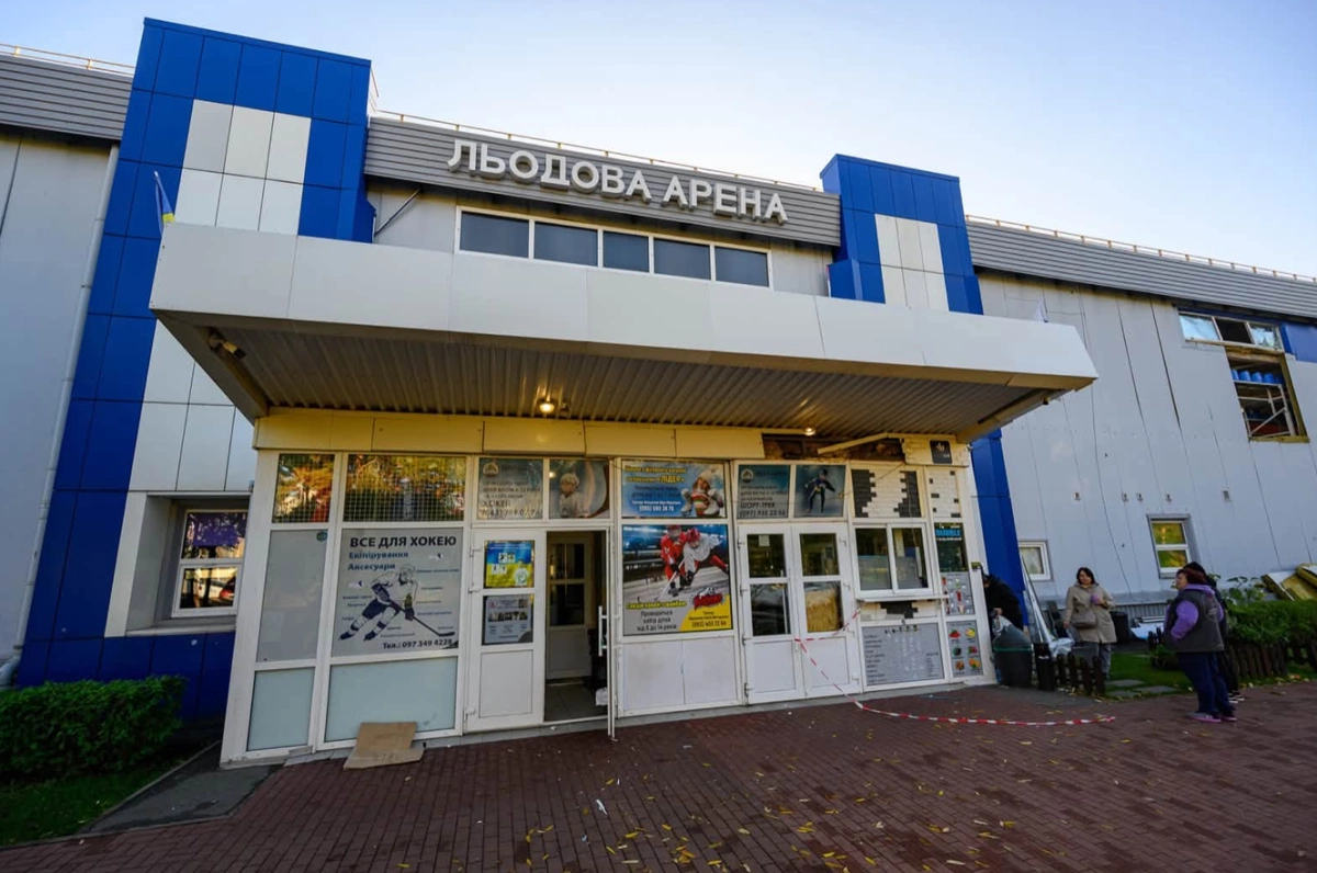 Autostrada відновить київську «Льодову арену» після балістичного удару