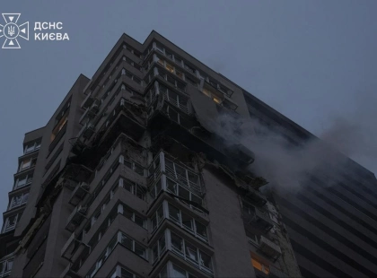 Трагедія в Києві: дрон упав на 24-поверхівку, загинули двоє людей
